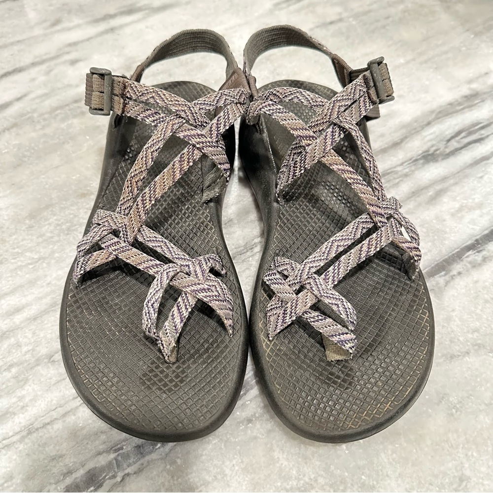 Chacos Women’s Size 11 ZX/2 sandal shoes purple grey